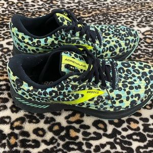 Brooks Adrenaline GTS